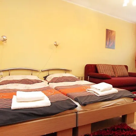 Saturn 5 Appartement Praag